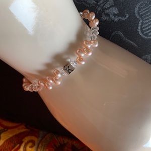 FRESHWATER PEARL INITIAL K BRACELET